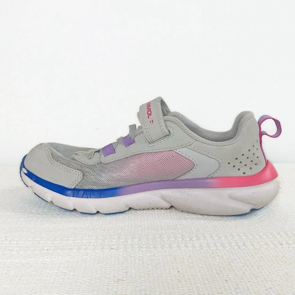 UNDER ARMOUR Assert Sneakers Halo Grey White Little Kid size 3